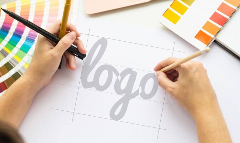 Quels sont les éléments importants à inclure dans un logo ?
